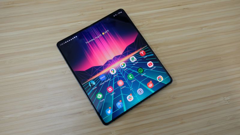 三星的 Galaxy Z Fold 4 是一款出色的可折叠手机，但它值 1,799 美元吗？