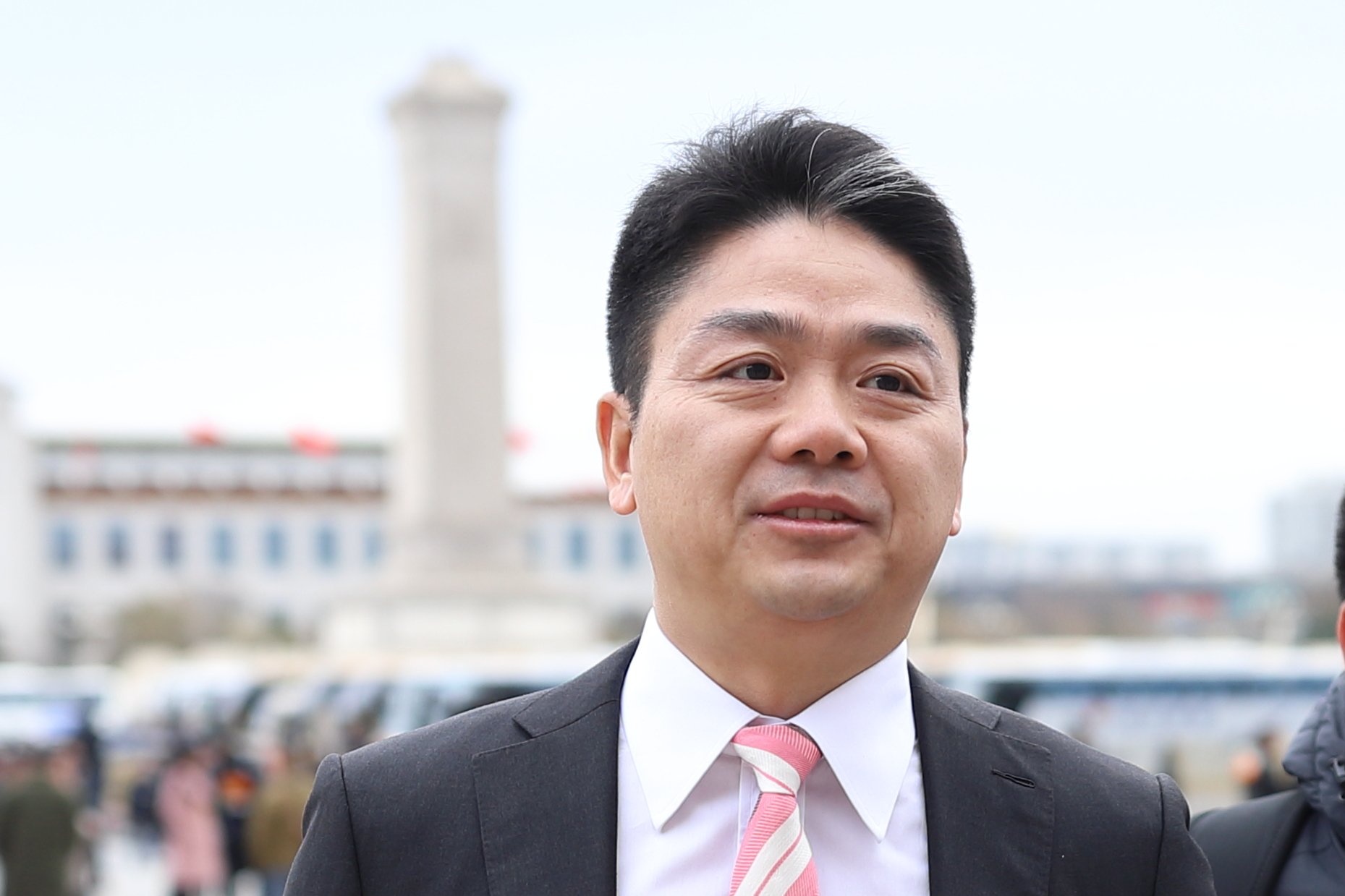 Chinese billionaire Richard Liu settles U.S. sexual assault lawsuit our of court