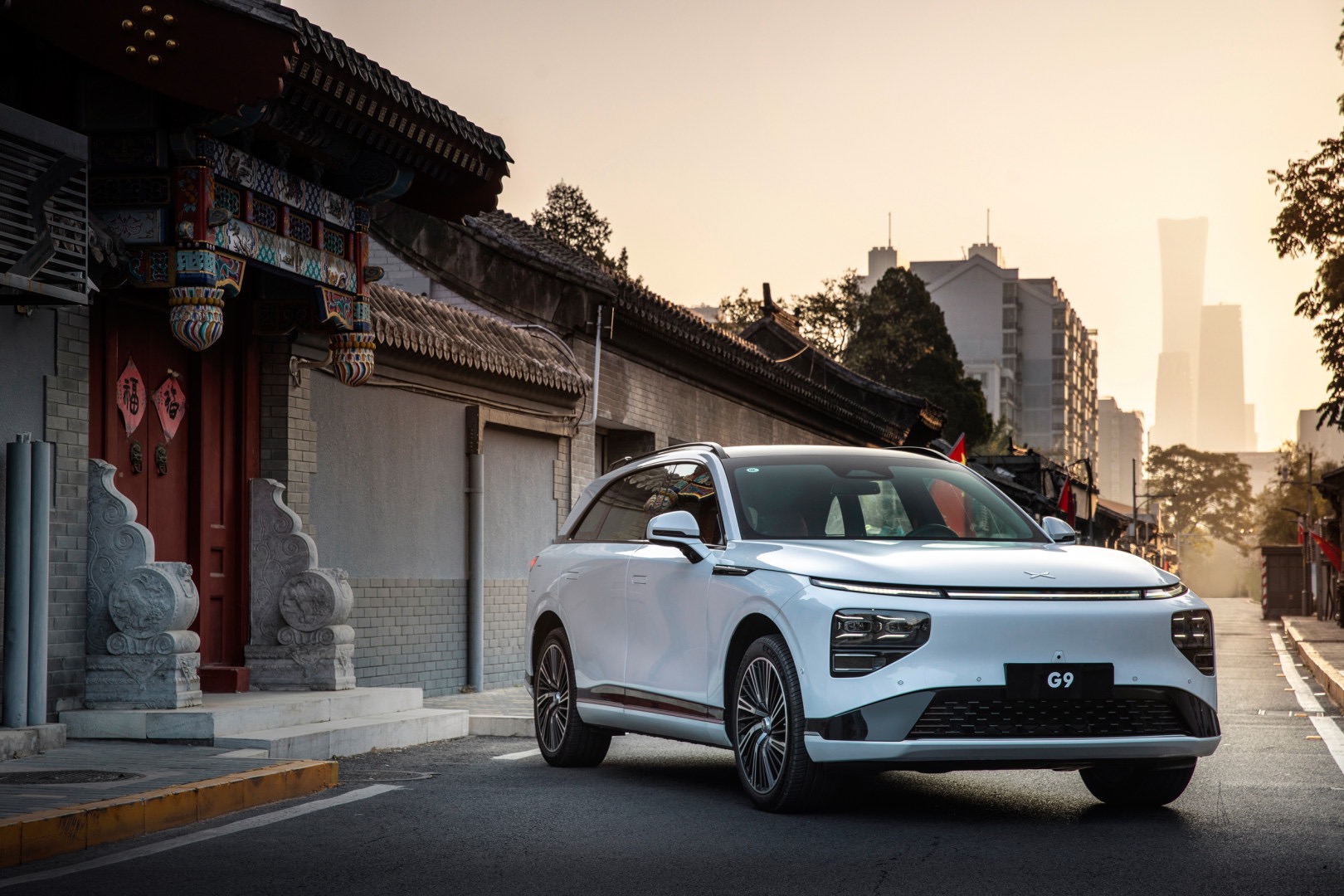 China’s EV competition heats up in October as majors leap in sales