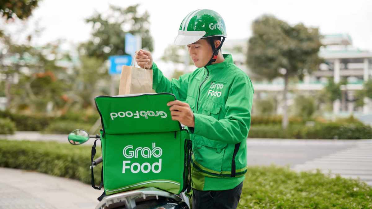 Grab delivers the goods in its Q3 results, talks up ads business