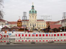 Streit um Sicherheitskosten: Warum der Weihnachtsmarkt am Schloss Charlottenburg so schlecht vor einem Anschlag geschützt ist