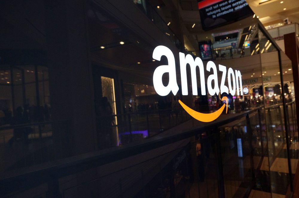 Amazon and Salesforce to cut 25,000 staff in total