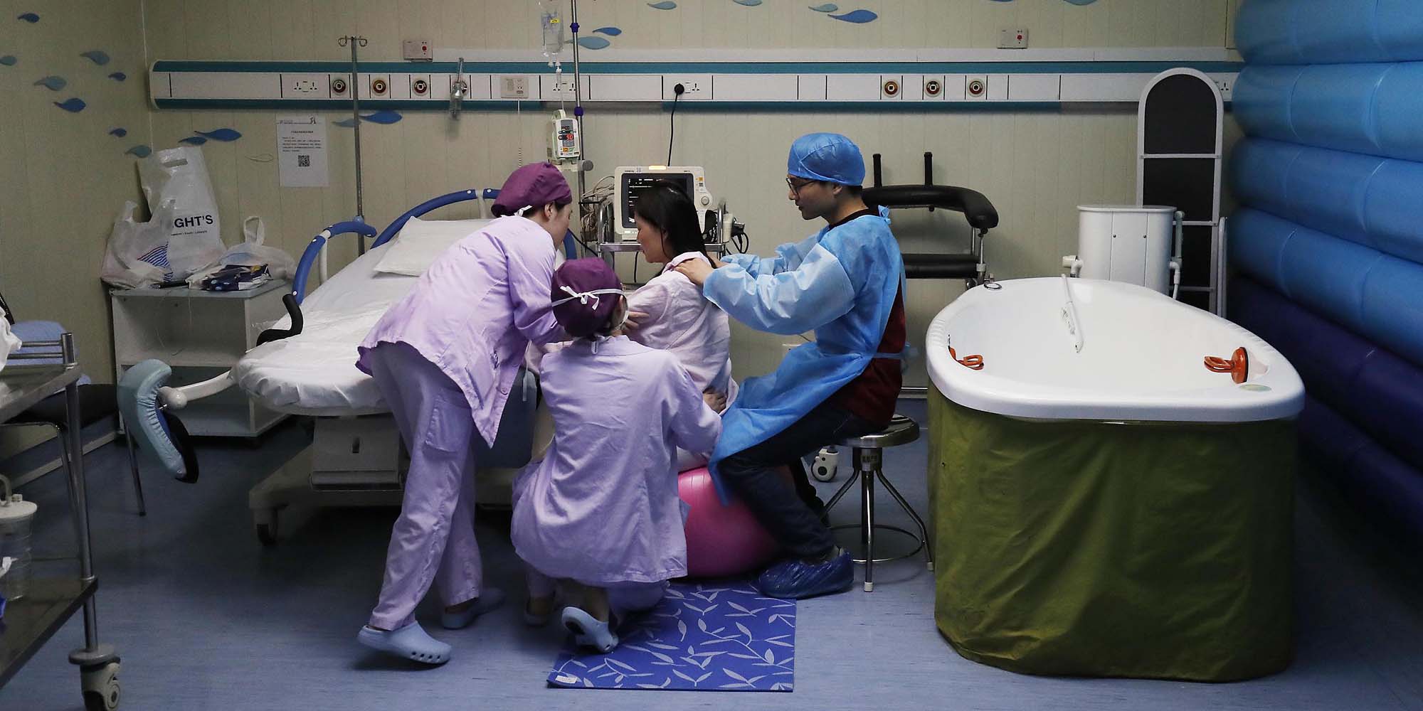 To Aid Birth Rate, China Adds Fertility Treatment to Insurance