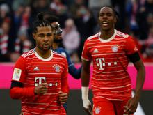 20. Spieltag der Fußball-Bundesliga: FC Bayern verteidigt Spitze, BVB bleibt dran