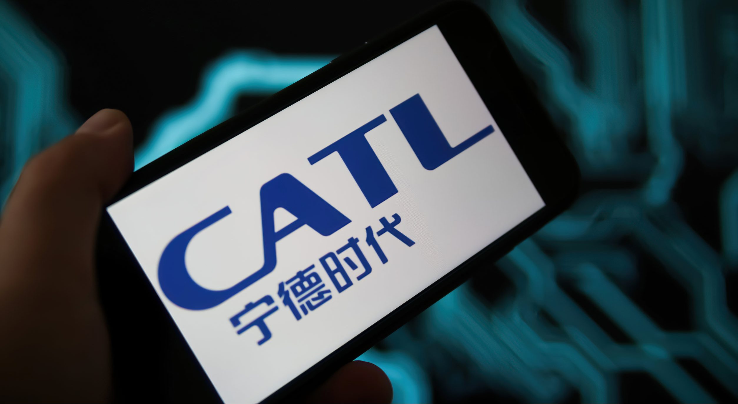 CATL offers massive discounts on EV batteries as competition rises