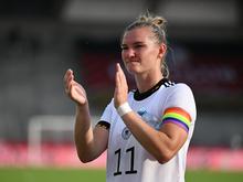 Kapitäninnenbinde bei DFB-Frauen: Regenbogenfarben bei Testspielen, aber Fifa-Vorgabe bei der WM