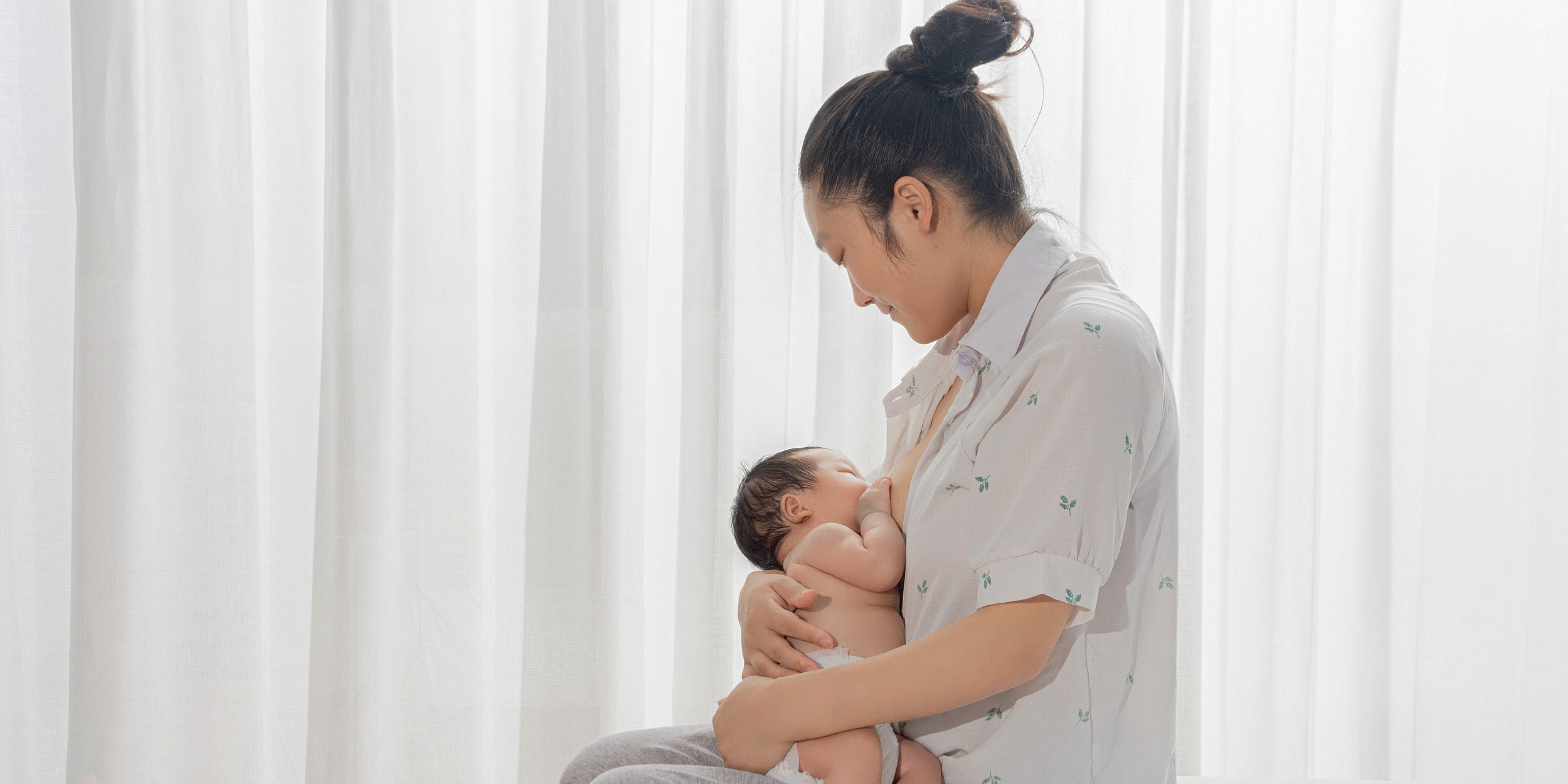 Breastfeeding at Work: Why China’s Moms Need a Room of Their Own