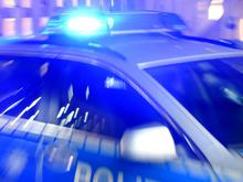 SEK-Einheit rückte aus: Mann und Frau in Wohnhaus in Hessen mit Messer verletzt