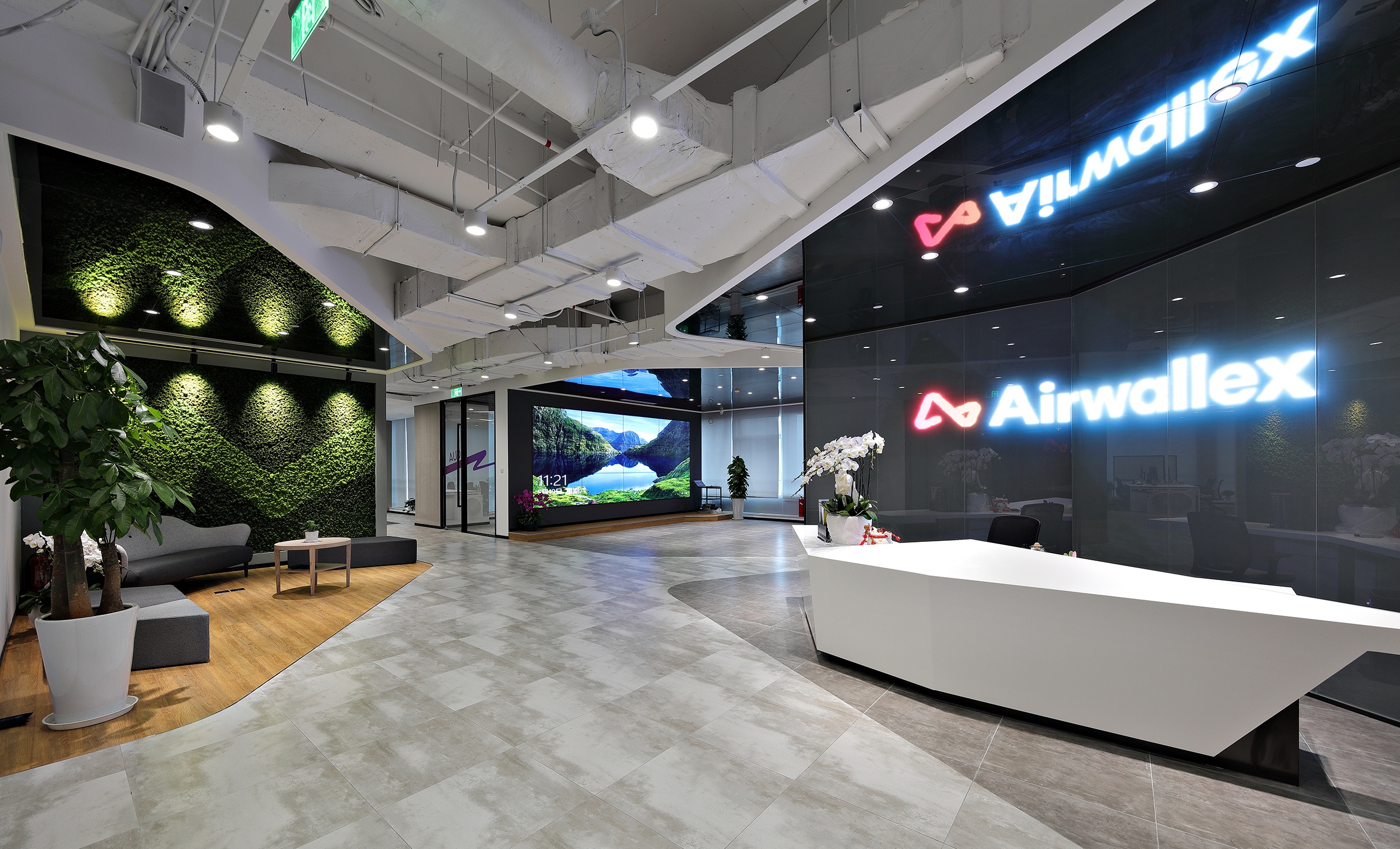 Airwallex launches in Israel, names former Google exec as head