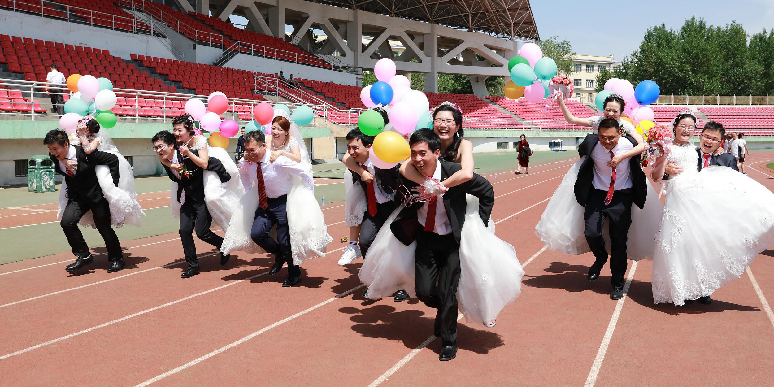 Chinese University Streamlines Student Marriages, Sparks Debate