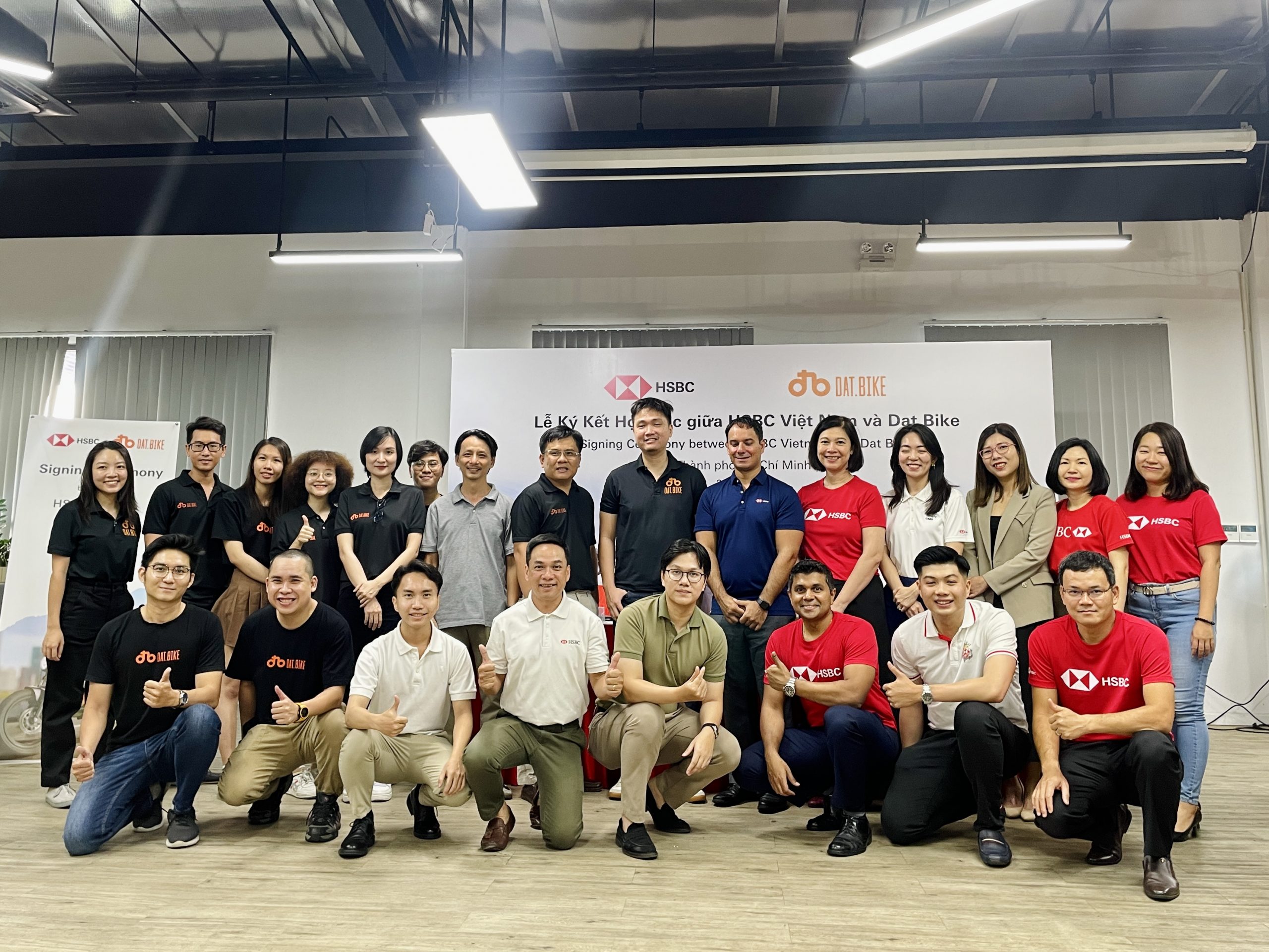 HSBC Vietnam to help Dat Bike go digital, global