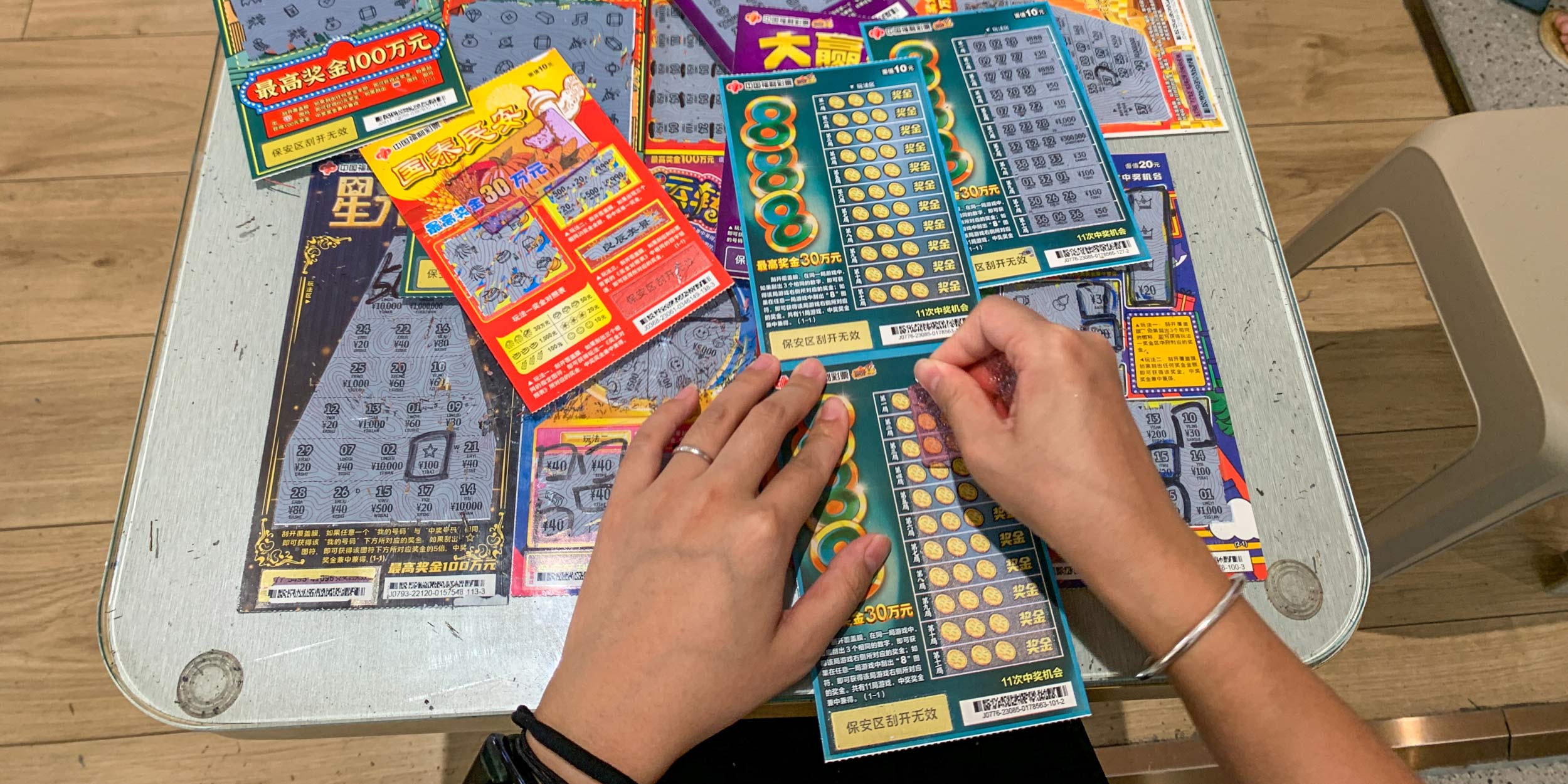 Young Chinese Have a New Plan to Escape Tough Times: Win the Lottery