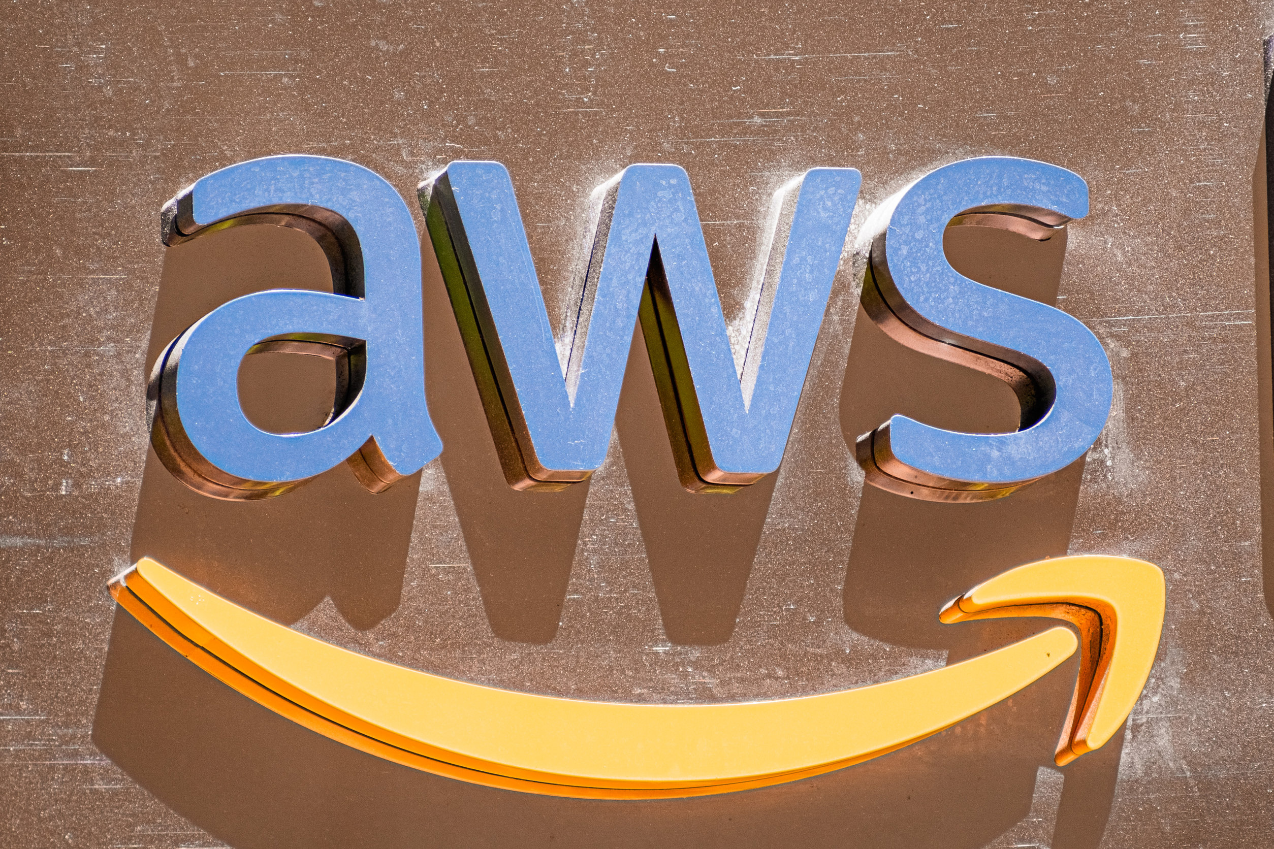 AWS India head exits amid rumors of joining rival