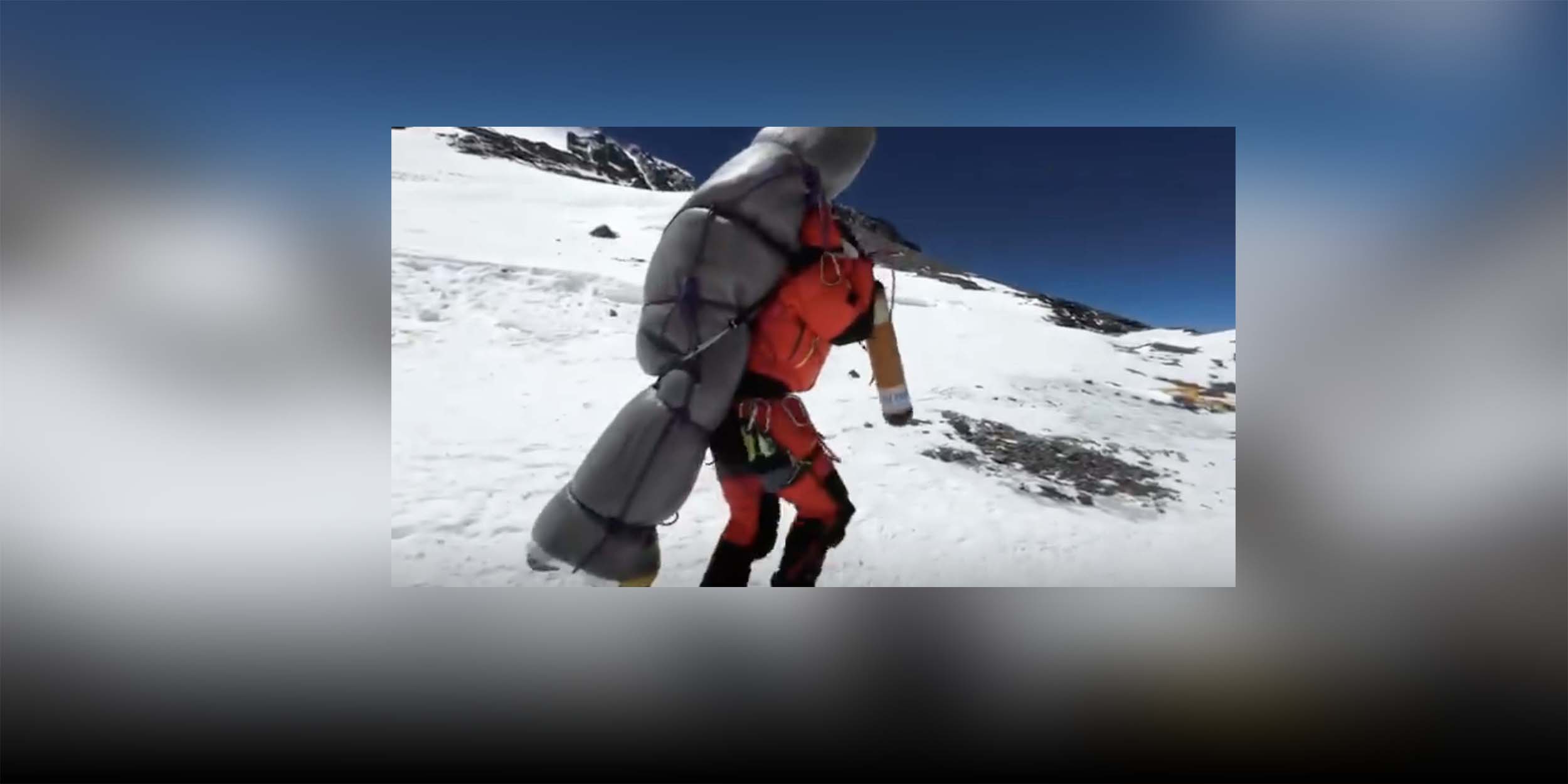 Chinese Climbers Scale Everest, Tragedy and Daring Rescue Ensue