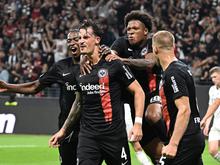 2:1 gegen den schottischen Außenseiter: Frankfurt startet mit Sieg über Aberdeen in die Conference League