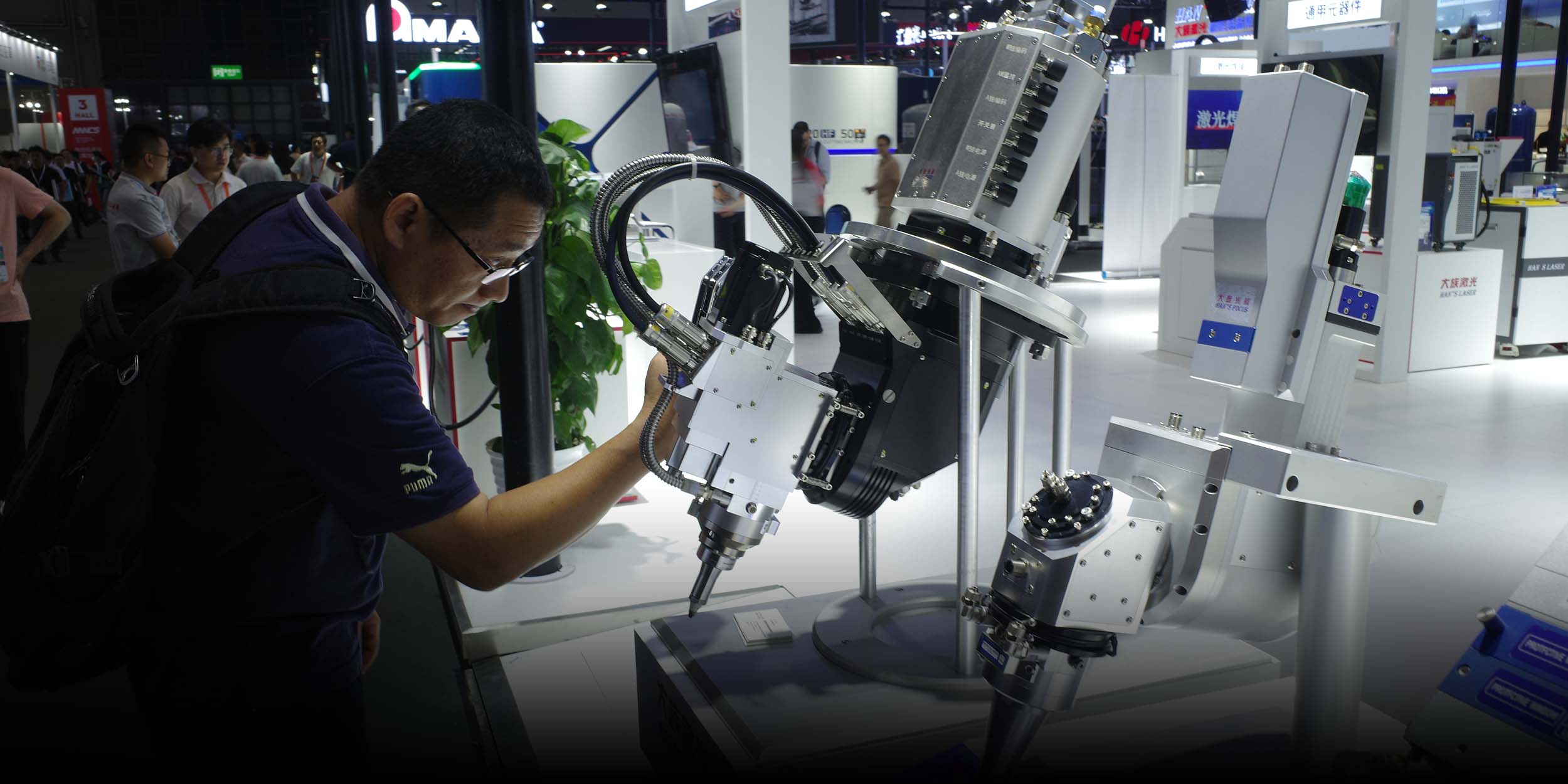 Shanghai’s CIIF Showcases Latest in Robotics and Green Innovation