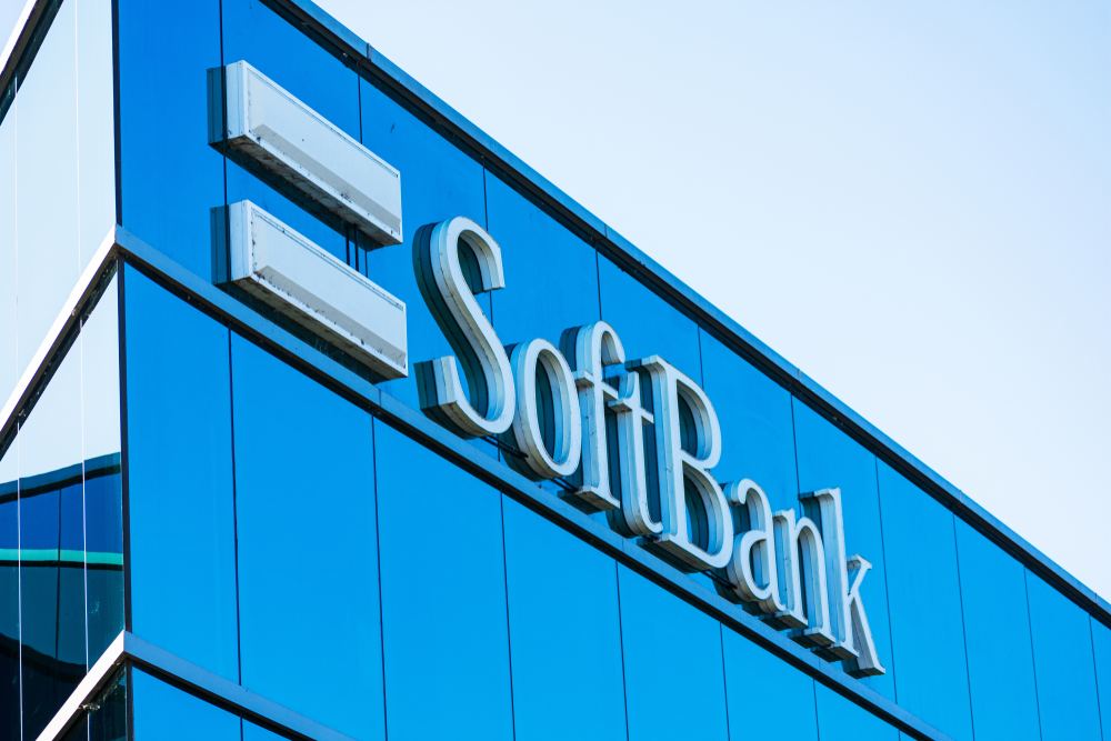 In 50 Words: SoftBank’s corporate bond shares start trading above offer price