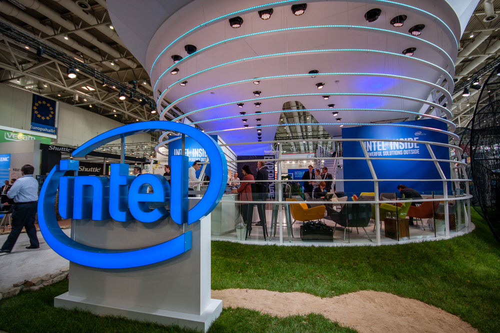 In 50 Words: Intel halts planned Vietnam expansion over power, bureaucracy issues