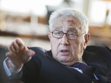 Henry Kissinger ist tot: Ehemaliger US-Außenminister mit 100 Jahren gestorben