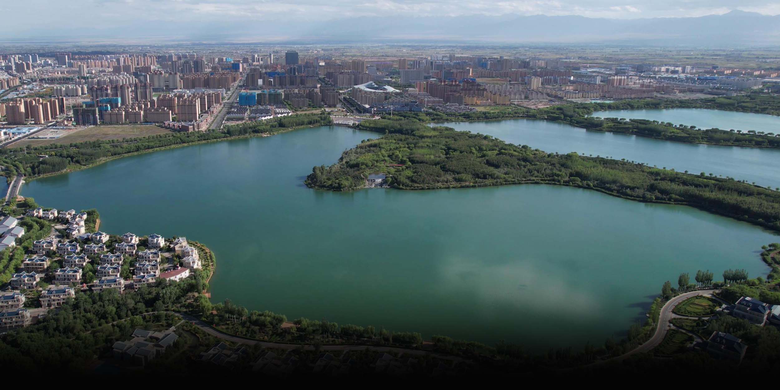 Illegal Artificial Lakes, Dams Revealed in Gansu Amid Water Shortage