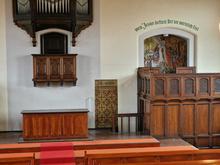 Gefängniskirche Berlin-Tegel: Verborgene Kunst neben Altar und Orgel entdeckt