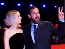 „Spaceman“ bei der Berlinale: US-Schauspieler Adam Sandler feiert Weltpremiere von neuem Film