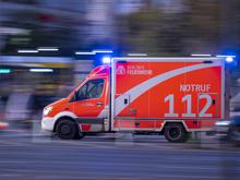 Neun Personen im Krankenhaus: Zahlreiche Verletzte nach Massenschlägerei in Berlin-Schöneberg