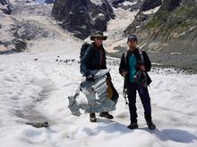 Dreck in der Natur: 250 Kilogramm Müll von Schweizer Gletscher gesammelt