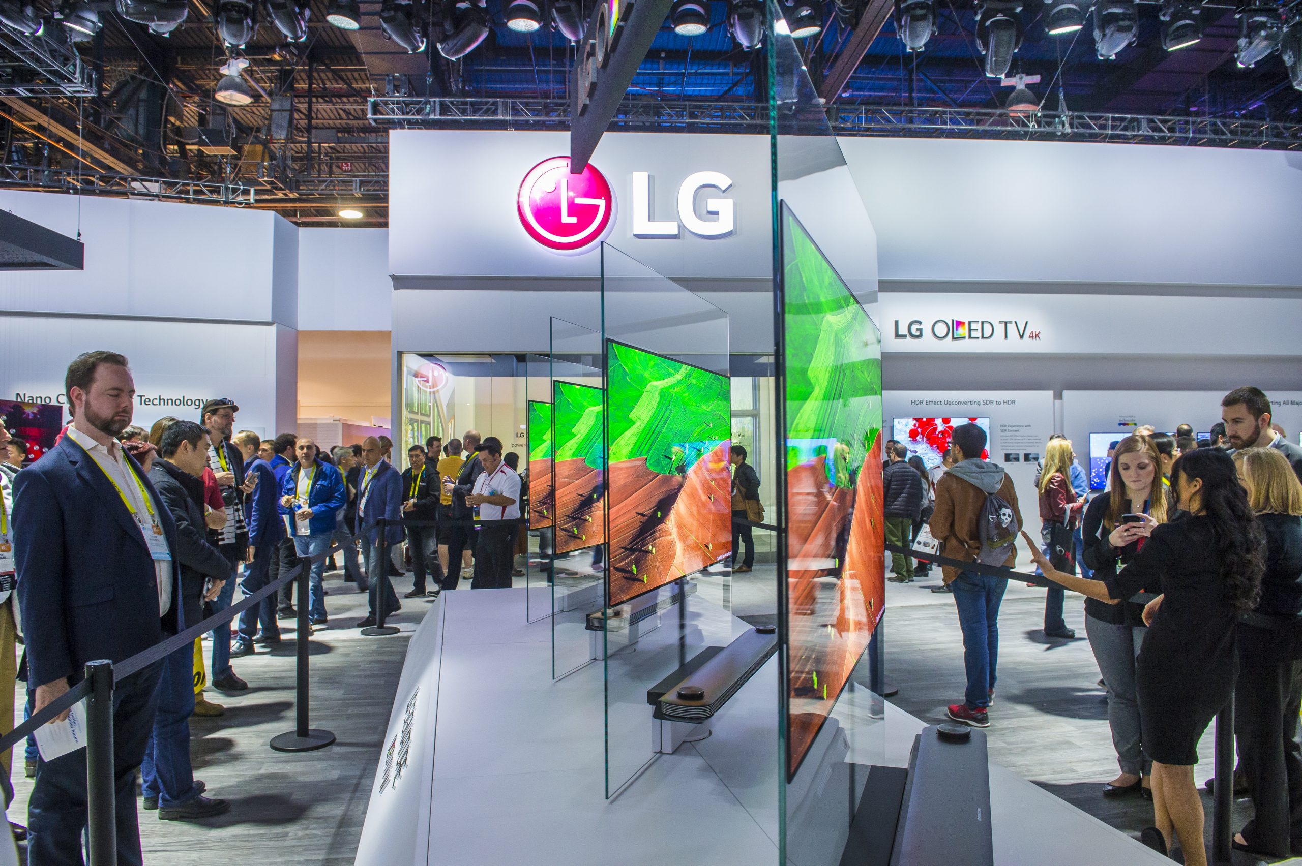 LG’s IT arm seeks $816m in South Korea’s IPO